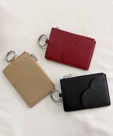 ハートモチーフチャームカードケース