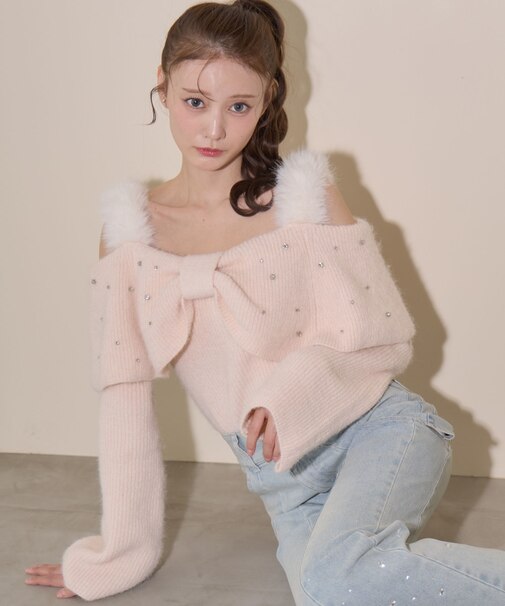 フェイクファーショルダーリボンニット