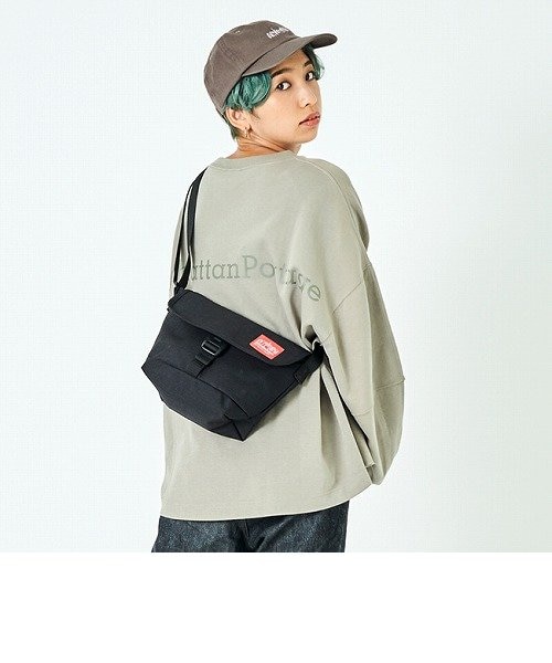 Buckle NY Casual Messenger Bag【オンライン限定】｜マンハッタン