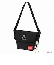 NYLON MESSENGER BAG BACK POCKET W/ DIVIDER MAGNET / MICKEY / 26