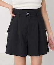 ウエストベルト付きショートパンツ