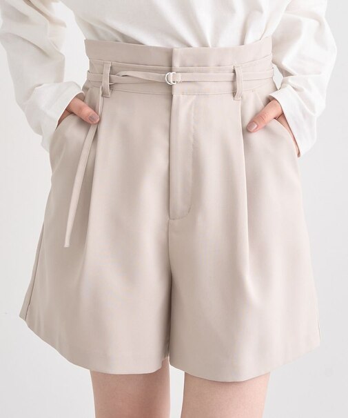 ウエストベルト付きショートパンツ