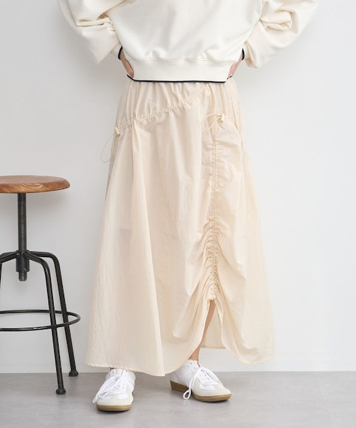 ドロストギャザースカート