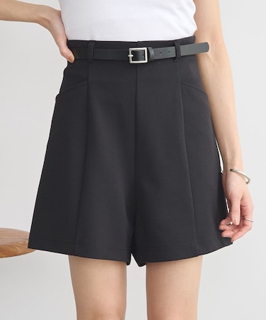 ベルト付きショートパンツ