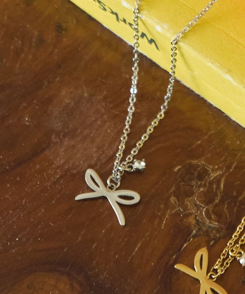 Alice in Tinyroomリボンモチーフ ネックレス Alice in Tinyroomリボンモチーフ ネックレス Alice in Tinyroom