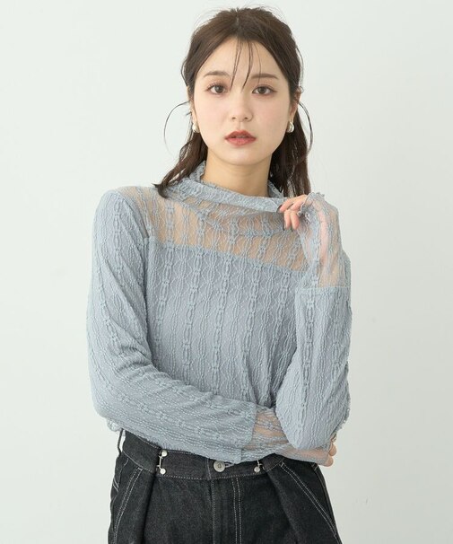 あったかレースプルオーバー