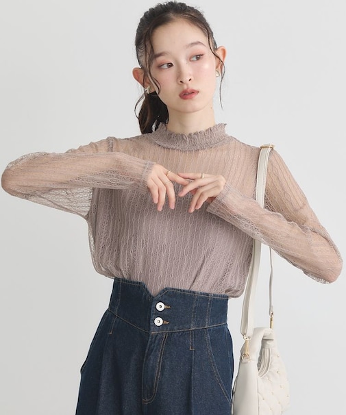 レースドッキングプルオーバー