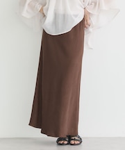 ストレッチサテンスカート