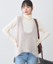 フェザーUネックニットベスト
