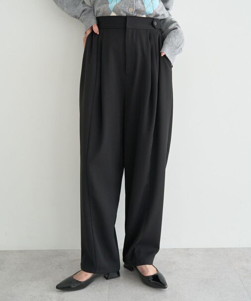 タックコクーンパンツ