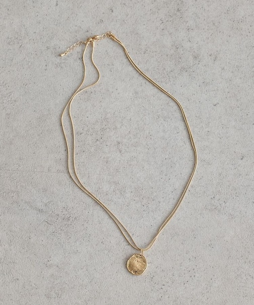 レイヤードチェーンメダリオンネックレス