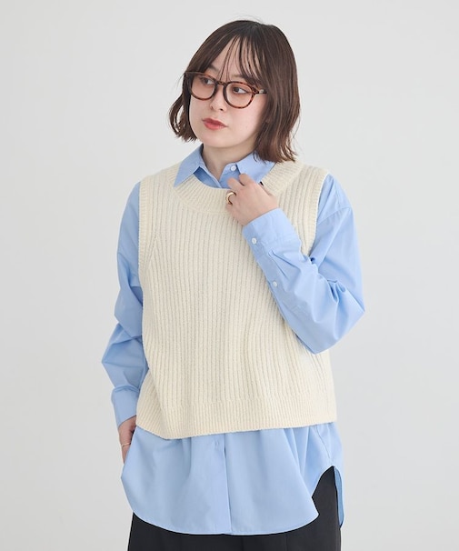 クルーネックニットベスト