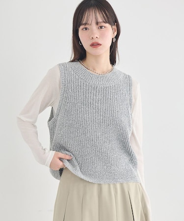 クルーネックニットベスト