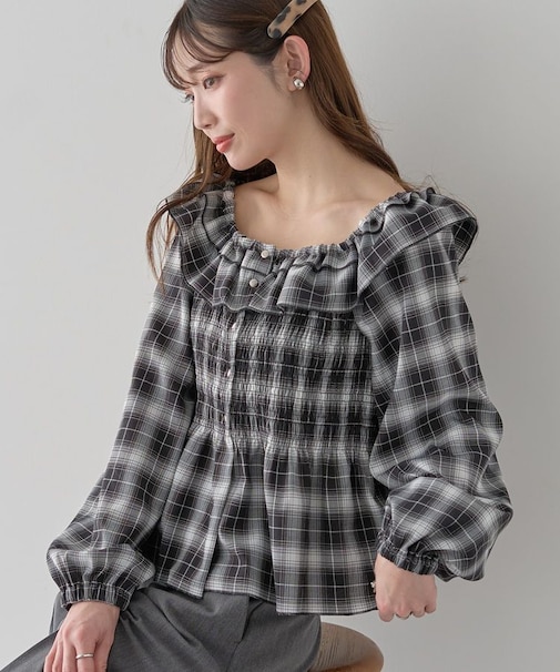 チェックシャーリングブラウス