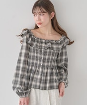 チェックシャーリングブラウス