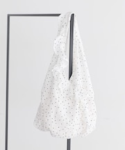 フリルトライアングルバッグ