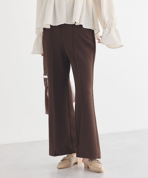 センターシームフレアパンツ