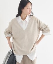 ディープVネックプルオーバー
