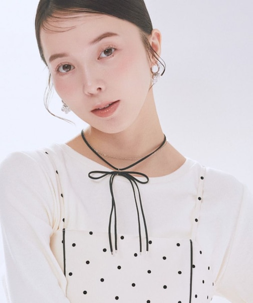 スエードライクリボンネックレス