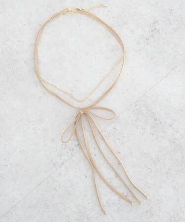 スエードライクリボンネックレス