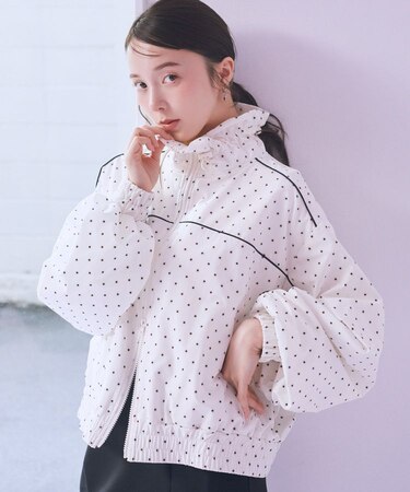 パイピングブルゾン