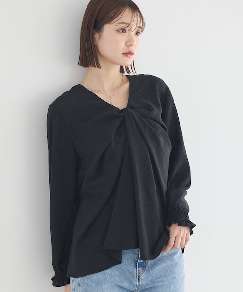 【新品タグ付き】ツイストネックブラウス フロントツイストブラウス※一部店舗のみ入荷