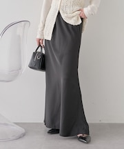 サテンフリルマーメイドスカート