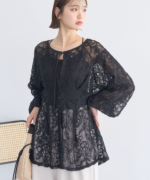 レースフラワーブラウス