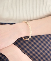 ウェイビーメタルバングル