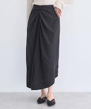 ウエストツイストアシメスカート