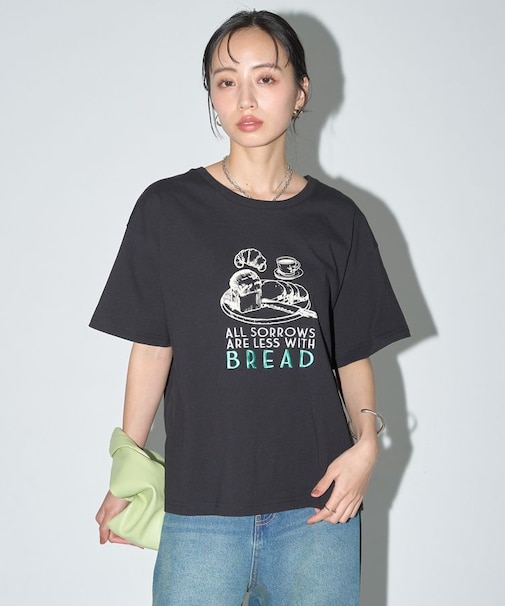 刺繍Tシャツ