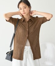 ストレッチレース襟付シャツ