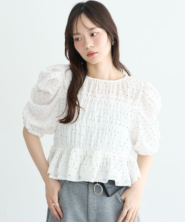 レースティアードシャーリングブラウス