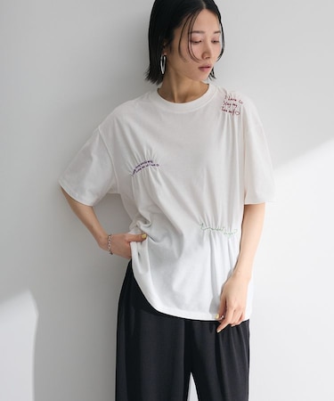 ・SUGAR SPOON ギャザーロゴ刺繍TEE