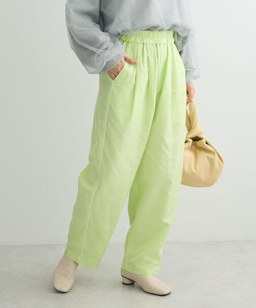 ユーティリティコクーンパンツ