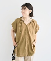 ドロストネックフレンチスリーブブラウス