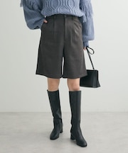 ・ELENCARE DUE スエードポンチハーフパンツ
