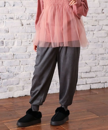 ・furryrateポンチスエードジョガーパンツ