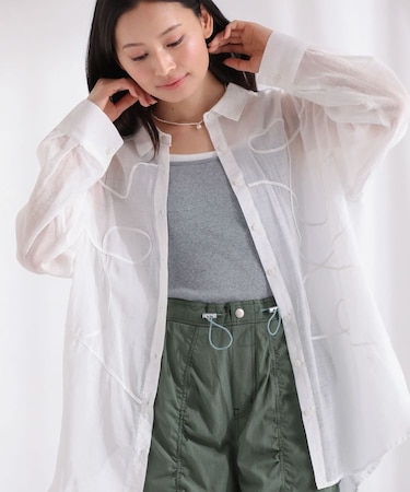 ・ELENCARE DUE テープ刺繍シアーシャツ