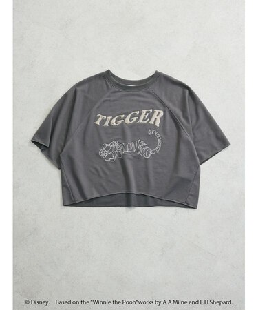 Winnie　the　Pooh/ショート丈プルオーバー