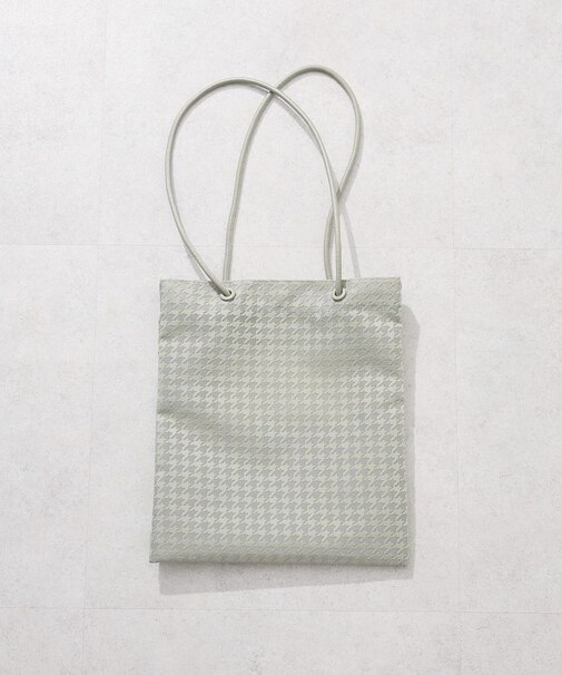 andmikka.メッシュA4トートバッグ