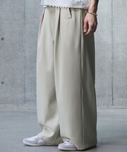 A.ボックスタックワイドストレートパンツ