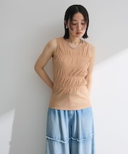 ・Petit Fleur シャーリングラメタンクトップ
