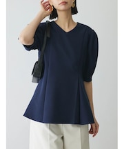 パフスリーブペプラムブラウス