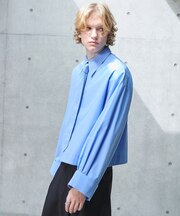 A.ネクタイ付きワイドスリーブショート丈シャツ