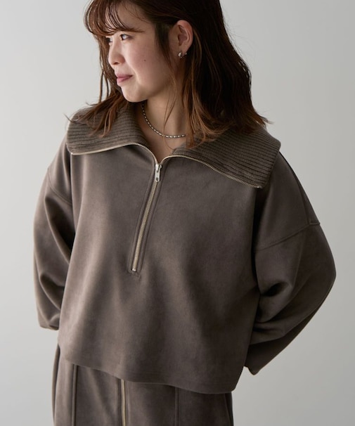 ・ELENCARE DUE スエードポンチハーフZIP