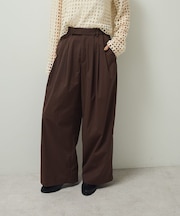 ・ELENCARE DUE スリータックパンツ