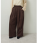 ・ELENCARE DUE スリータックパンツ