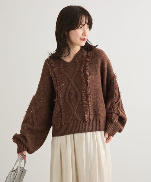 □ESCAR フリンジケーブルポップコーンニット｜グリーンパークスの通販