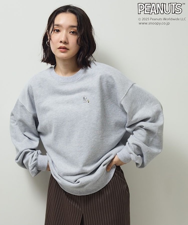 ■PEANUTS スヌーピーミニ刺繍スウェット
